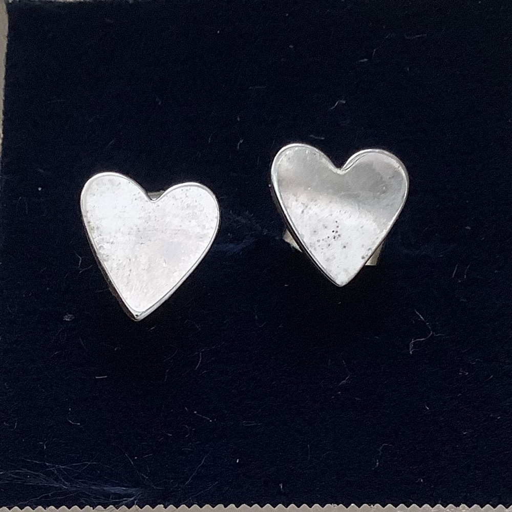 Minimalist Vintage sterling silver heart earrings